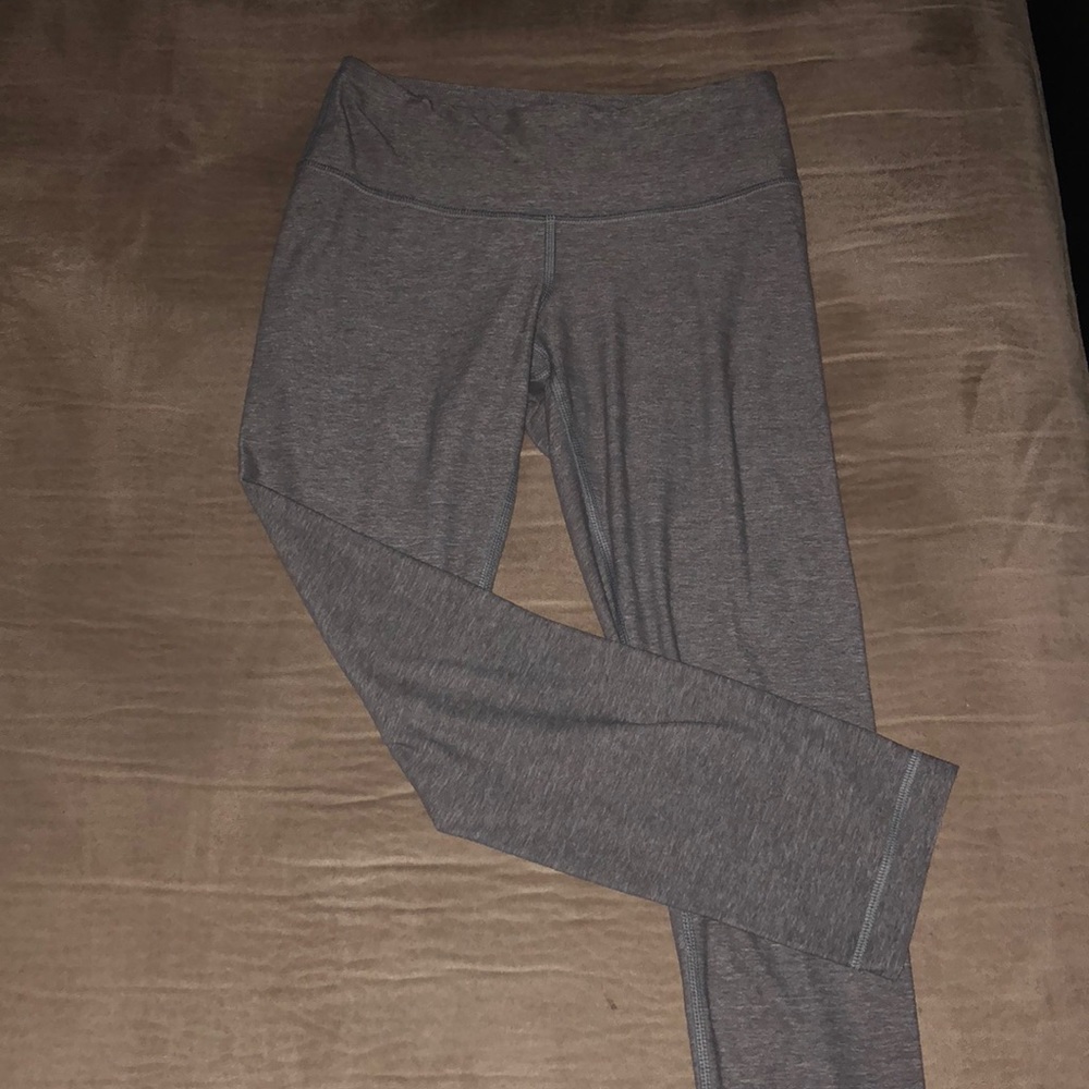 Lululemon cropped leggings